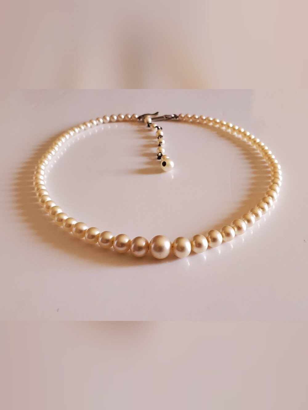 Vtg. Laguna Faux Pearls Choker Necklace